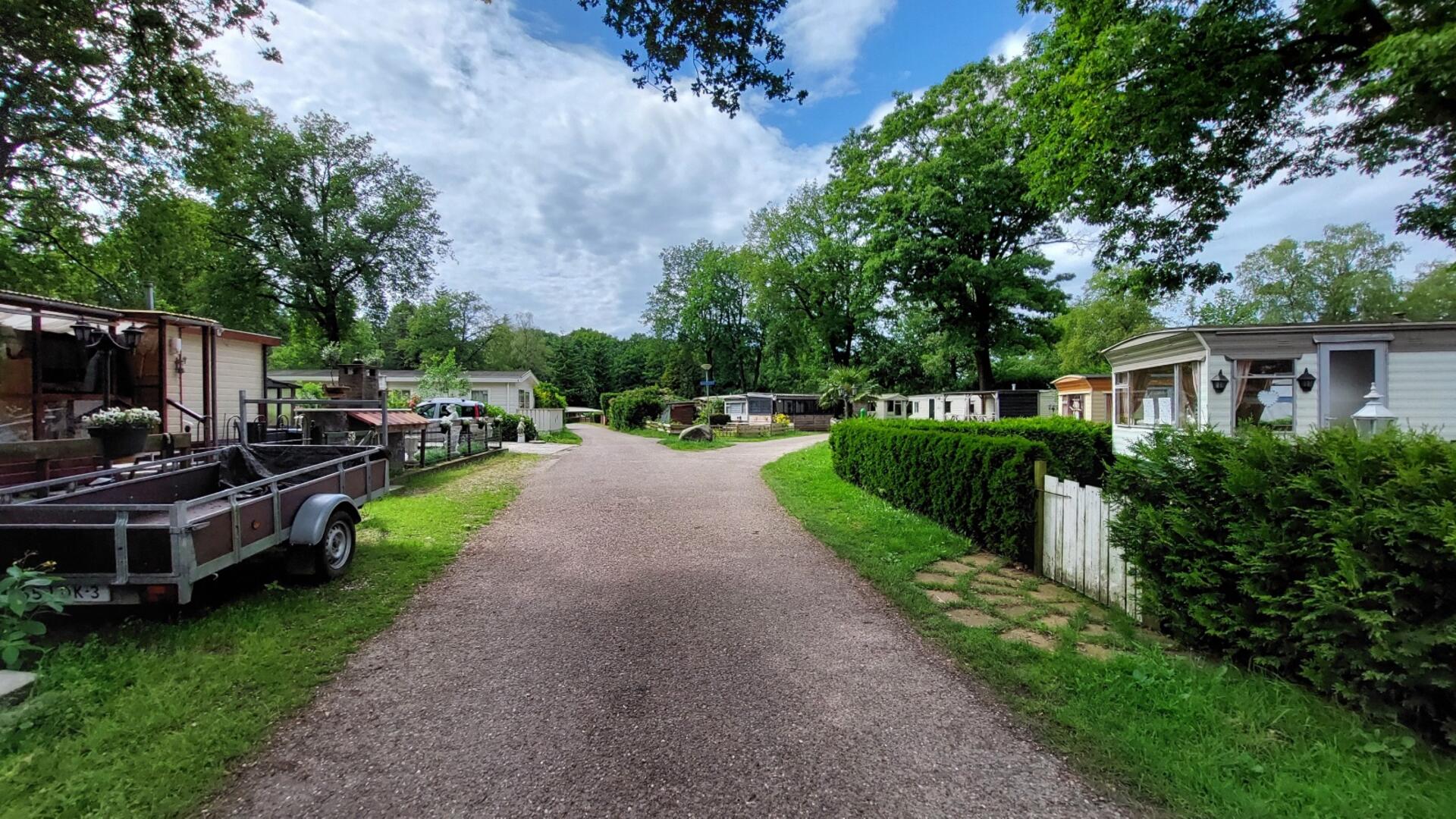 Campinggasten zien, soms na tientallen jaren, investeringen en fijne campingplaats verloren gaan.
